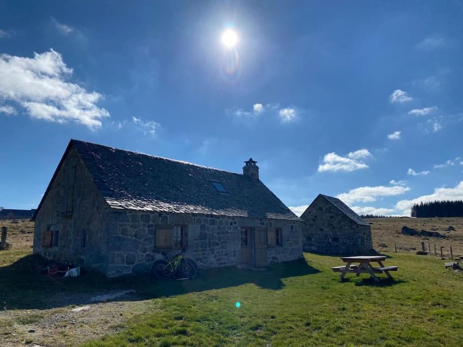 Buron Coeur D'Aubrac Villa Marchastel  ภายนอก รูปภาพ